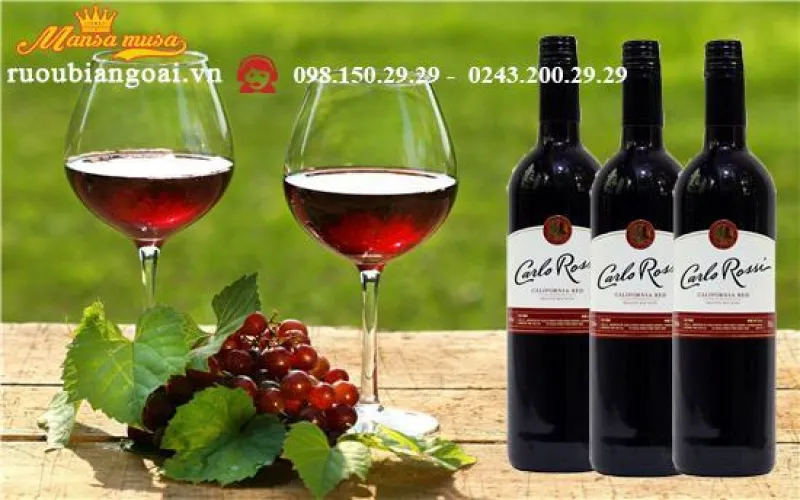 Vang Mỹ Carlo Rossi