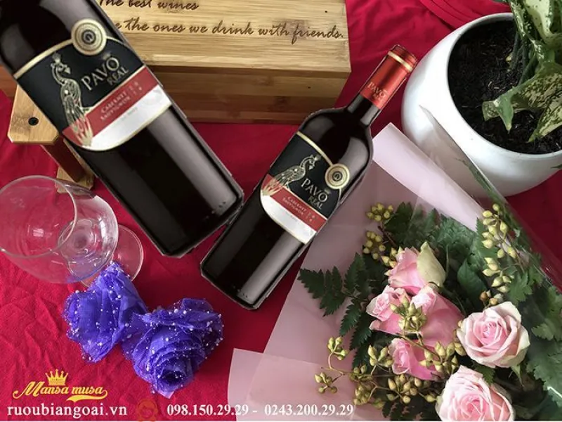 Vang Chile Pavo Real Cabernet Sauvignon Varietal