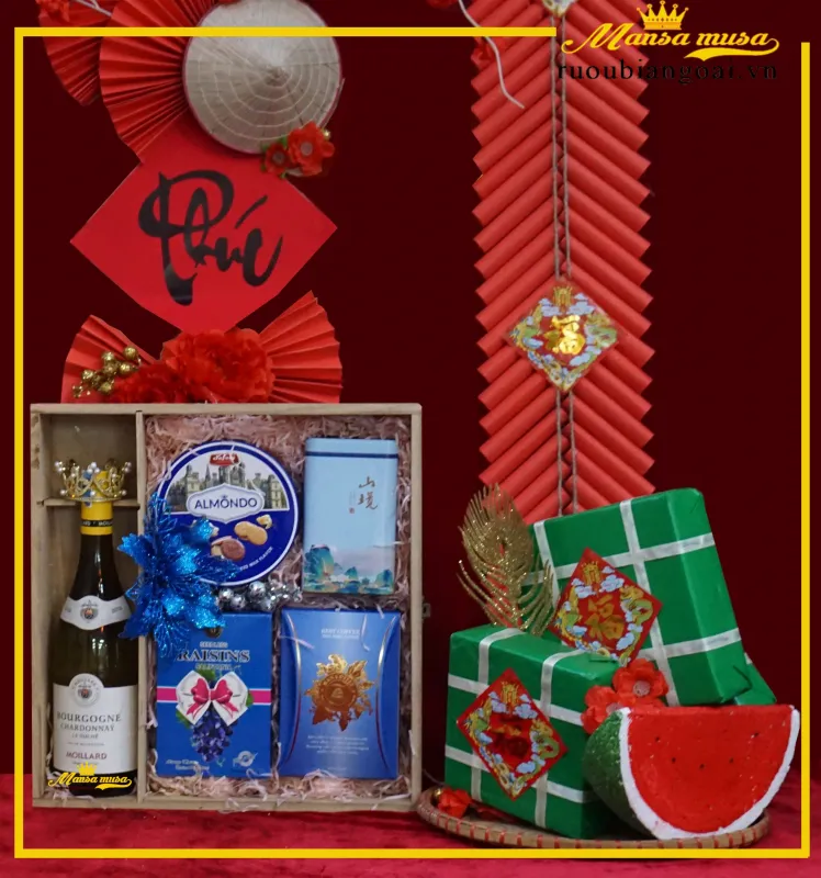 Hộp quà tết 2026-QM018