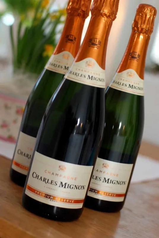 Ruou-Champagne-Charles-Mignon-Brut-Premium-Reserve-1-3 Ruou-Champagne-Charles-Mignon-Brut-Premium-Reserve-1-3