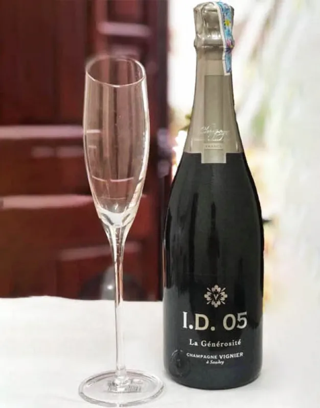 ruou-champagne-vignier-I.D.05-1