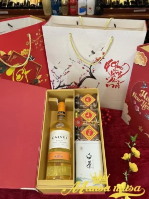 Hộp quà tết 2026- QM31