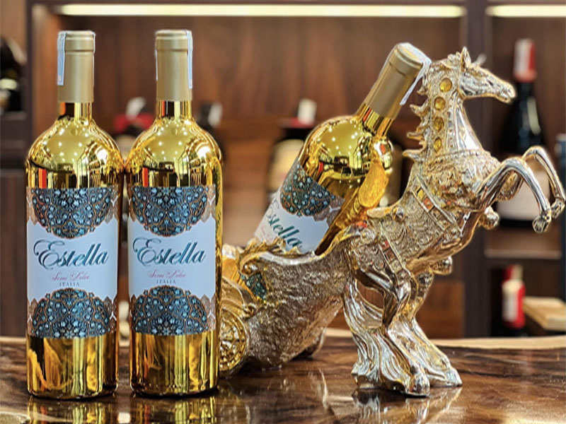 Rượu vang estella semi dolce chai vàng