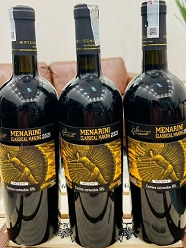 Rượu vang ý menarini classic making 2021