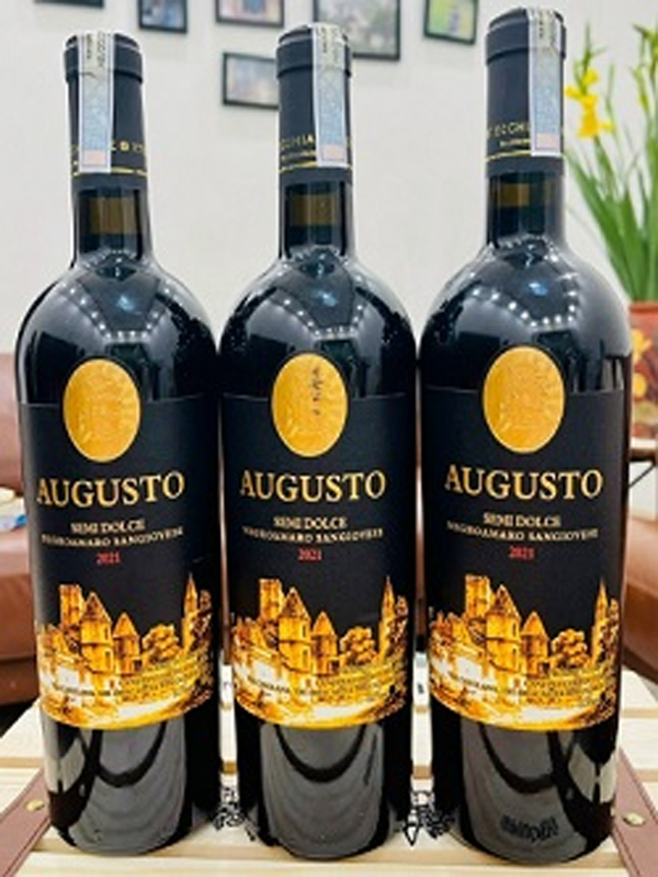 Rượu vang ý augusto semi dolce
