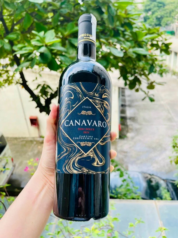 Rượu vang ý canavaro semi