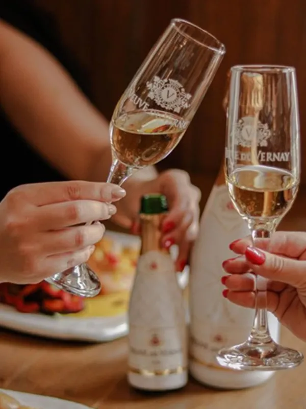 rượu vang veuve du vernay ice