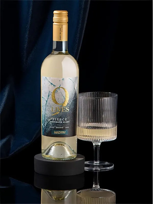 vang chile 9 lives fierce sauvignon blanc