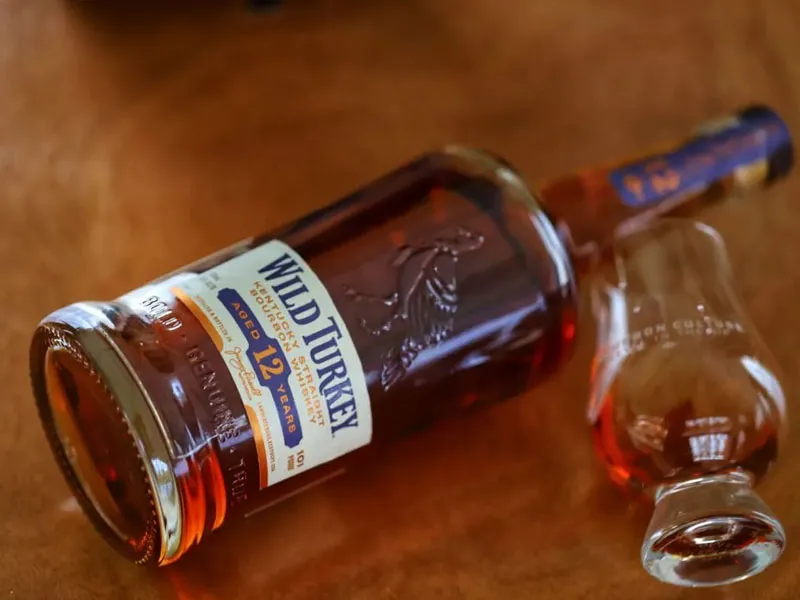 rượu whiskey wild turkey 12 năm