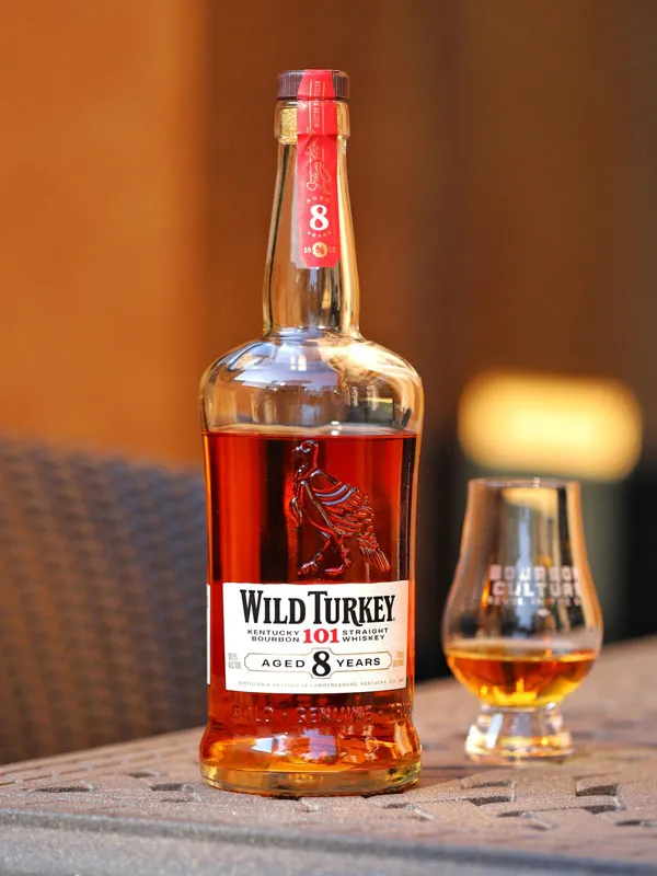 rượu whiskey wild turkey 8 năm
