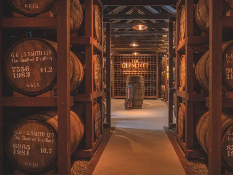 rượu whisky glenlivet 17 single cask istanbul airport exclusive