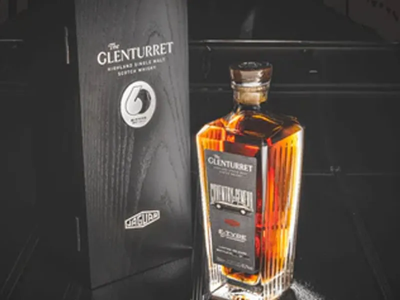 rượu whisky glenturret 30 năm jaguar e-type