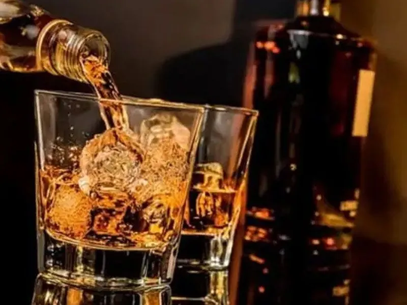 rượu whisky hibiki 21 năm old limited edition