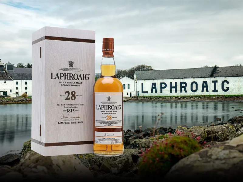 rượu whisky laphroaig 28 năm