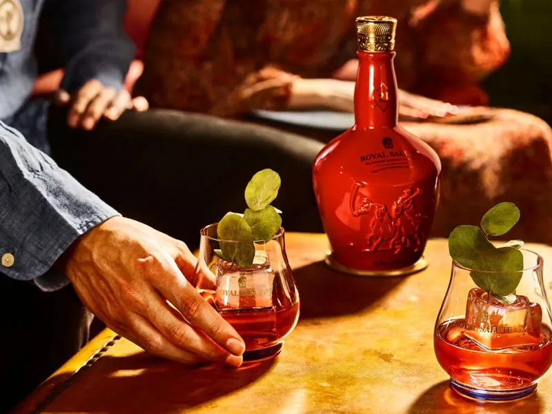 rượu whisky royal salute 21 year the polo estancia edition