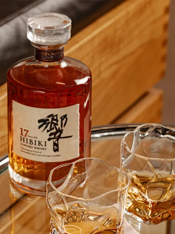 rượu hibiki 17 năm rượu hibiki 17 năm