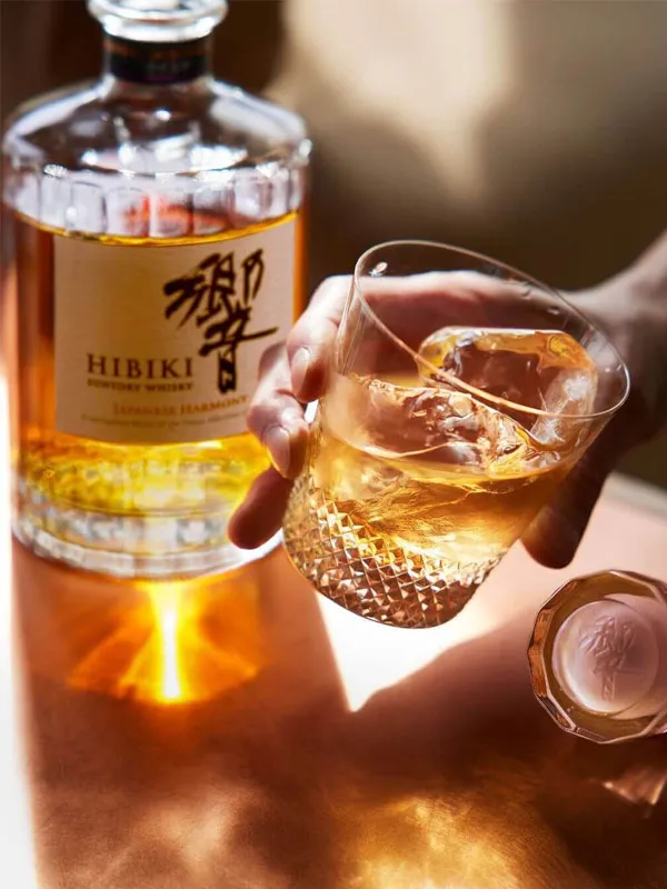 rượu hibiki japanese harmony