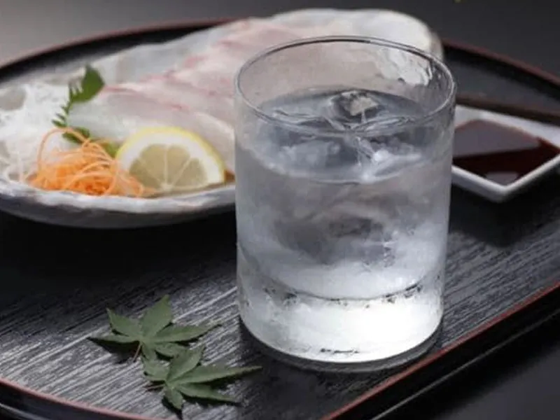 rượu sake nanbu bijin honjozo namachozo 14% 300ml rượu sake nanbu bijin honjozo namachozo 14% 300ml