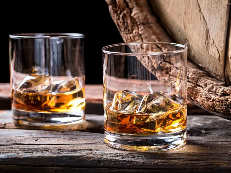 rượu nhật hibiki 12 700ml