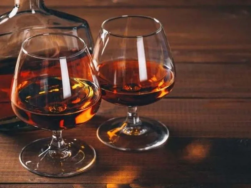 rượu royal salute 21 đỏ ruby flagon 700ml rượu royal salute 21 đỏ ruby flagon 700ml