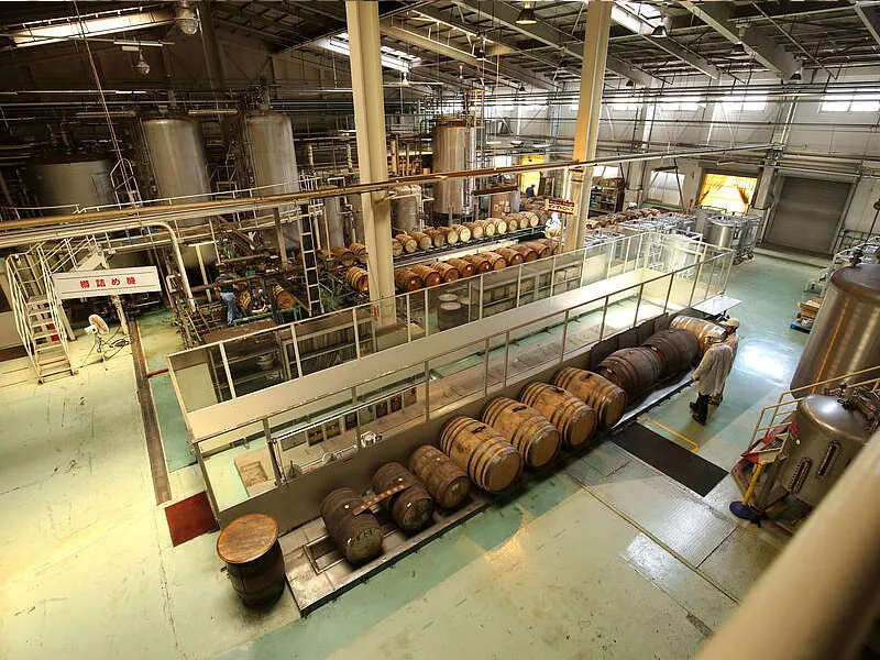 suntory old whisky - snake 2025