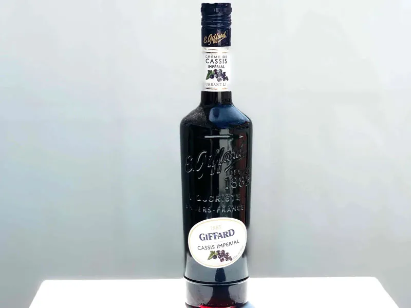 giffard cassis imperiale - blackcurrant