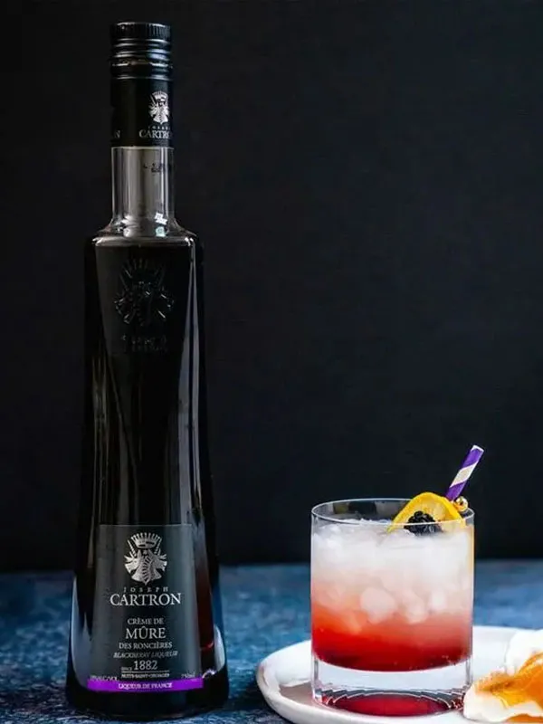 joseph cartron creme de mure des roncieres - blackberry