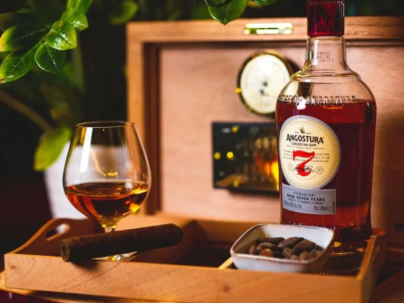 rum angostura 7 năm