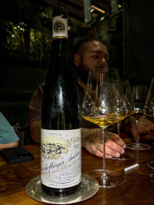 rượu vang egon müller scharzhofberger riesling trockenbeerenauslese