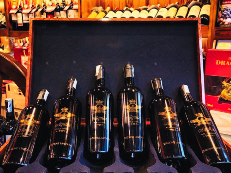 rượu vang ý aquila