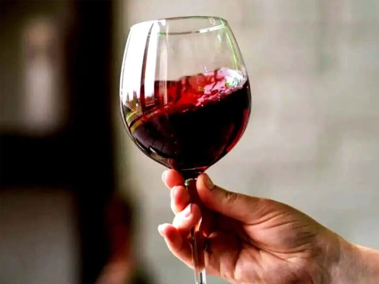 rượu vang không cồn oh là là