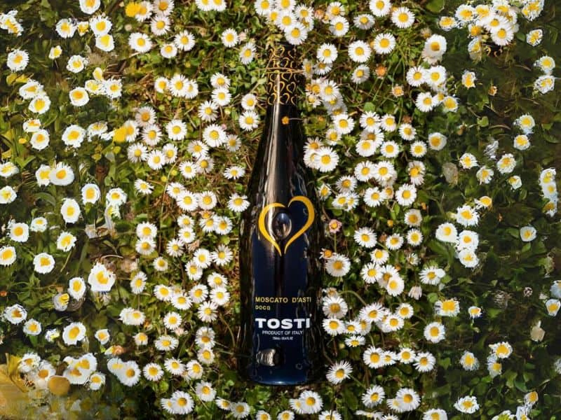 rượu vang tosti moscato d’asti