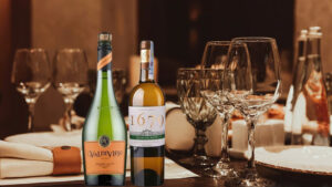 rượu vang trắng giá rẻ dưới 300k?