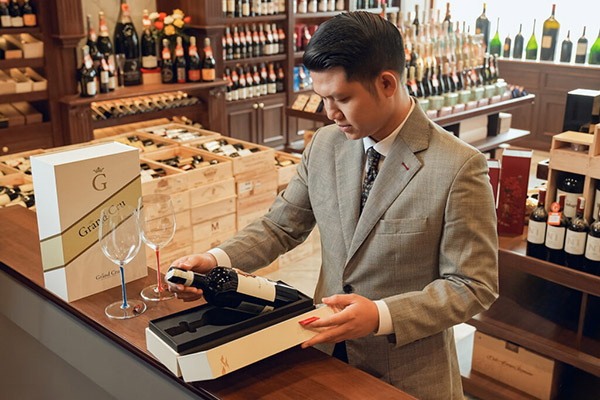 hộp quà rượu vang tết 2026 cho doanh nghiệp giá ưu đãi