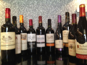 kết hợp rượu vang pháp giá rẻ với món ăn việt