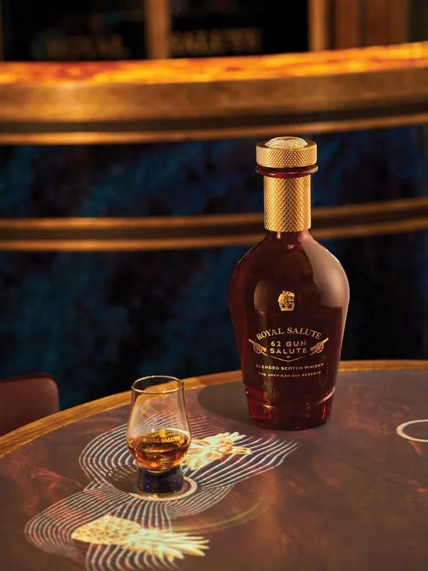 rượu whisky royal salute 62 gun salute the american oak reserve