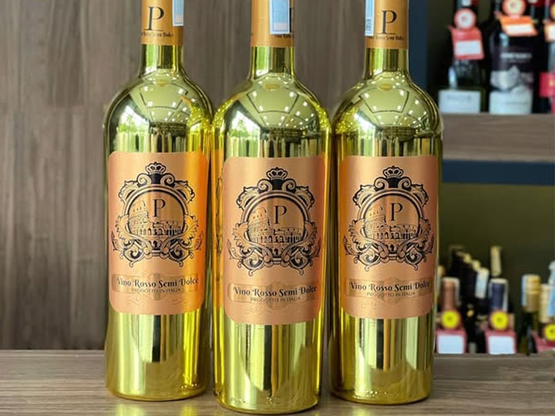 vang p vino rosso dolce ( chai vàng)
