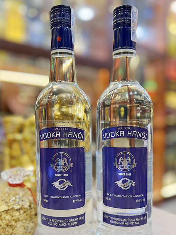vodka hn 700ml nhãn xanh 39.5%