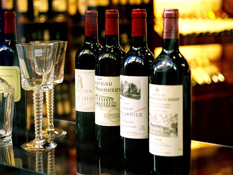 mua rượu vang giá rẻ hà nội: cửa hàng nào uy tín?