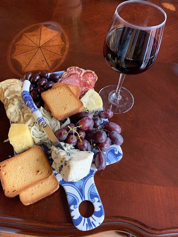 rượu vang đỏ giá rẻ 200k: gợi ý tốt nhất cho bạn