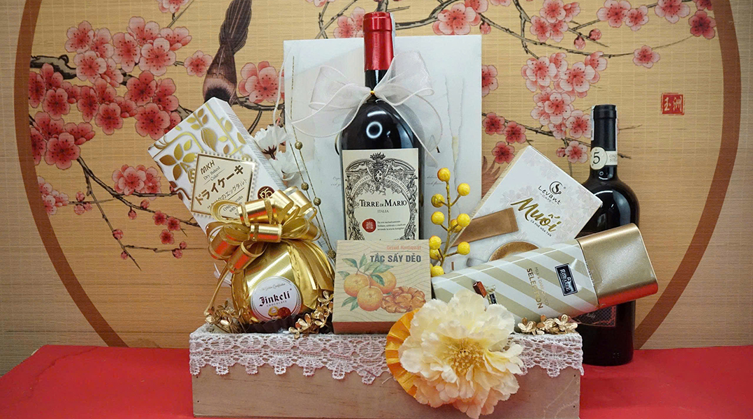 set rượu vang tết giá rẻ giao nhanh khu đống đa uy tín